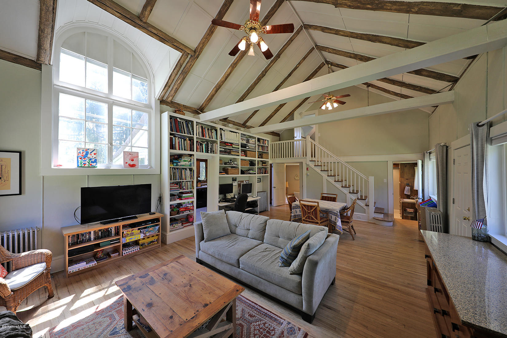 200 Melbourne Road Pittsfield, MA 01201 - Photo 3 of 31 Great room open to dining