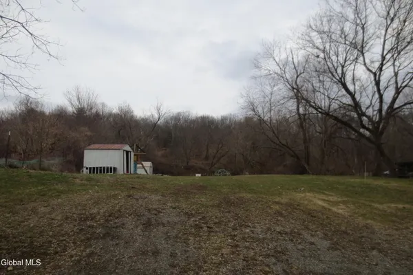 $1,500 | 34 Lake Avenue, Unit 2, Nassau, NY 12123