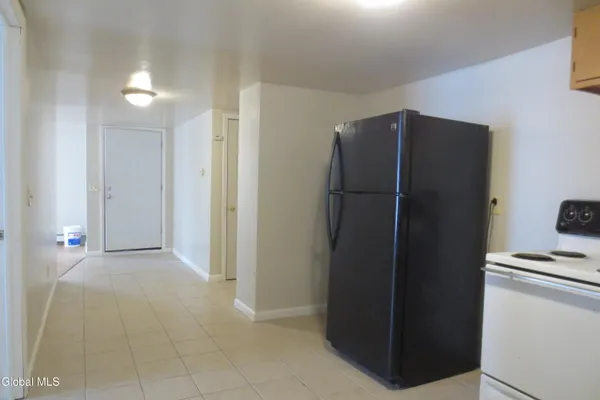 $1,500 | 34 Lake Avenue, Unit 2, Nassau, NY 12123