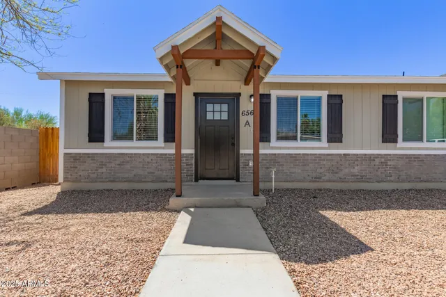 $1,750 | 149 North 88th Place, Unit B, Mesa, AZ 85207