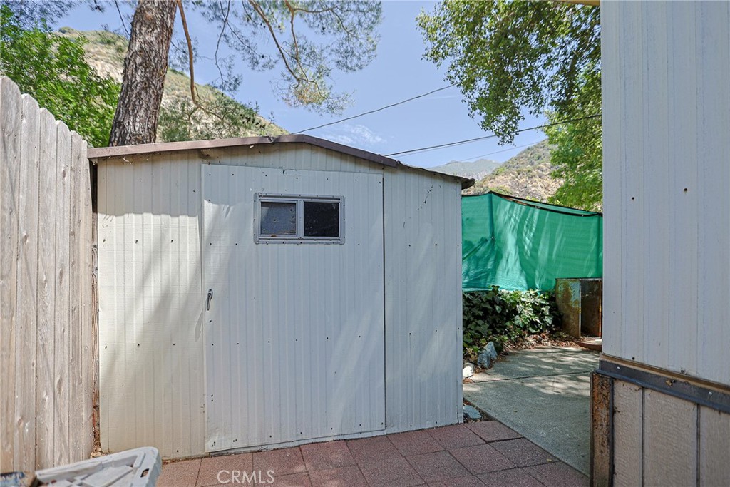 24210 East East Fork Road, Unit 38 Azusa, CA 91702 - Photo 10 of 18