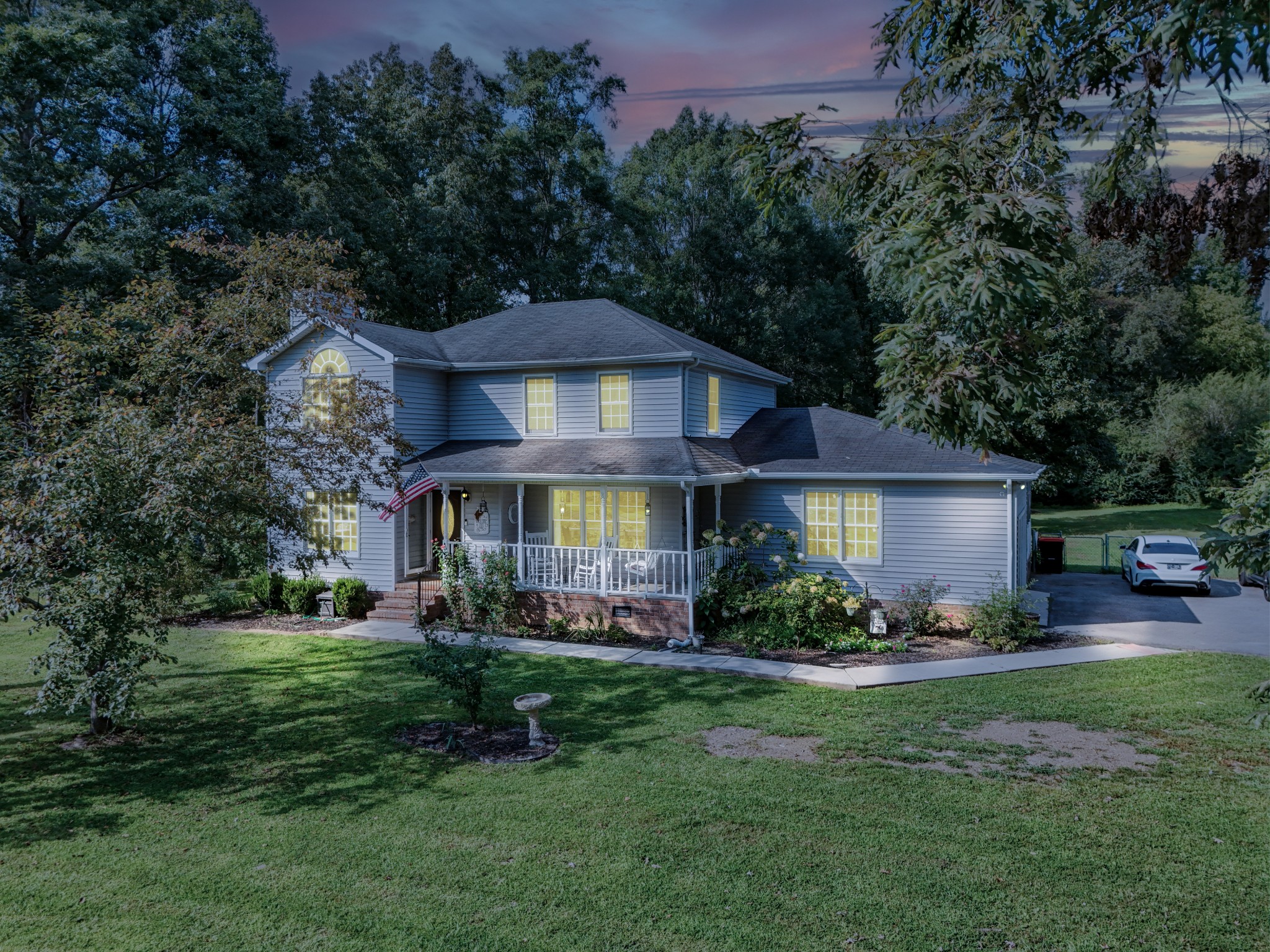 88 Chapel Road Tullahoma, TN 37388 - Photo 19 of 27 a front view of a house with garden