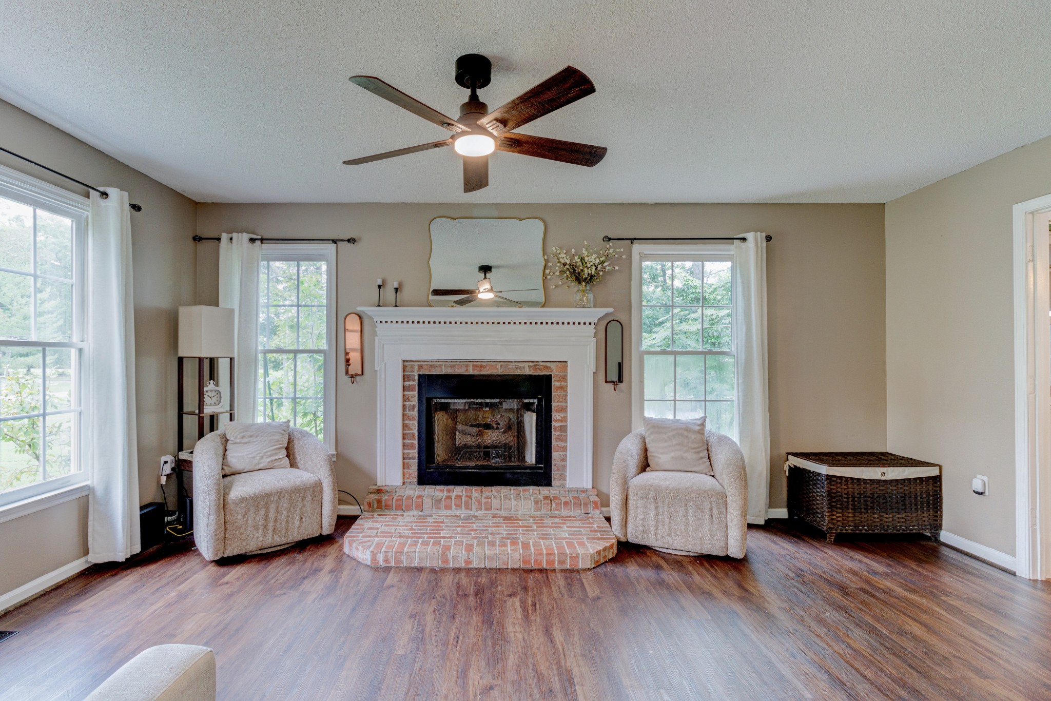 88 Chapel Road Tullahoma, TN 37388 - Photo 6 of 27 a living room with furniture and a fireplace