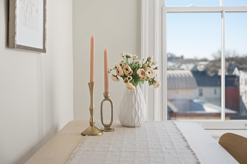 367 Somerville Avenue, Unit G Somerville, MA 02143 - Photo 15 of 39 a view of a glass door with a glass door