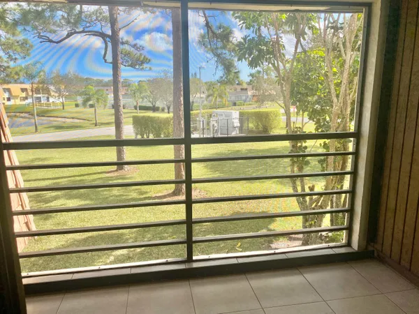 $1,900 | 4325 Oak Terrace Drive, Greenacres, FL 33463