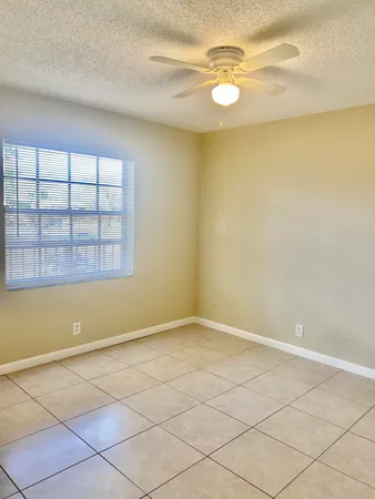 $1,900 | 4325 Oak Terrace Drive, Greenacres, FL 33463