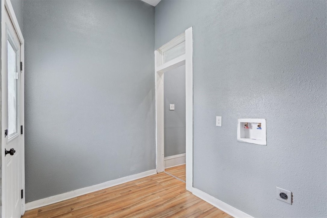 2000 Bosque Boulevard Waco, TX 76707 - Photo 29 of 51 a view of an empty room