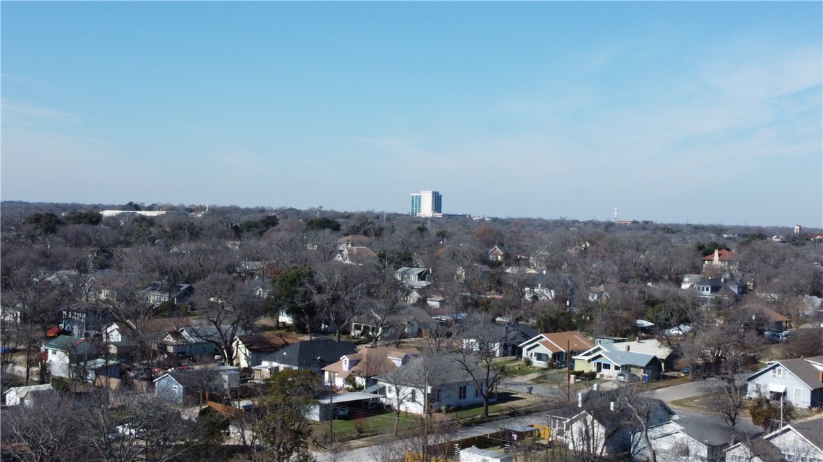 2000 Bosque Boulevard Waco, TX 76707 - Photo 40 of 51 a view of a city