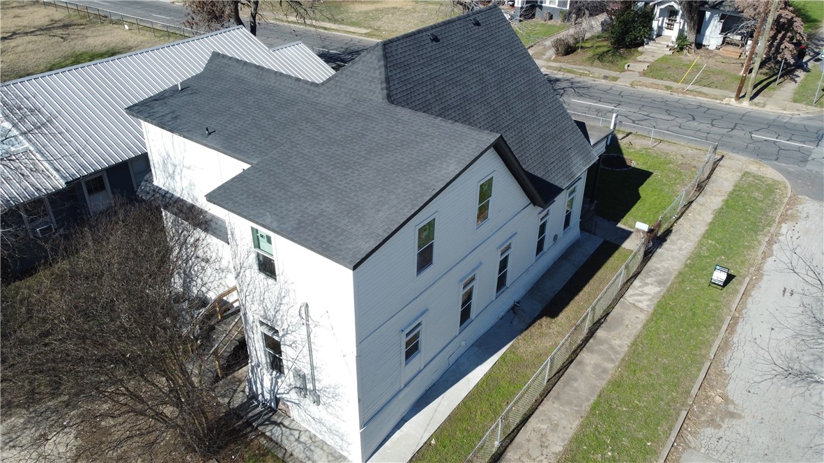 2000 Bosque Boulevard Waco, TX 76707 - Photo 50 of 51 a view of an buildings with swimming pool