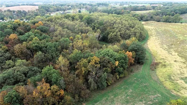 $10,000 | 1 Private Drive 3394 Drive, Savannah, MO 64485