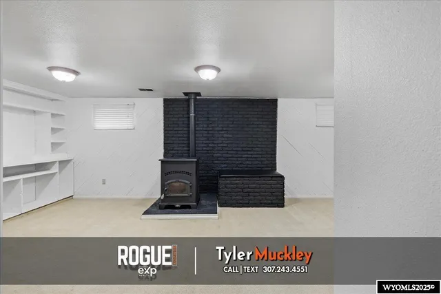 $330,000 | 240 Indian Paintbrush, Casper, WY 82604