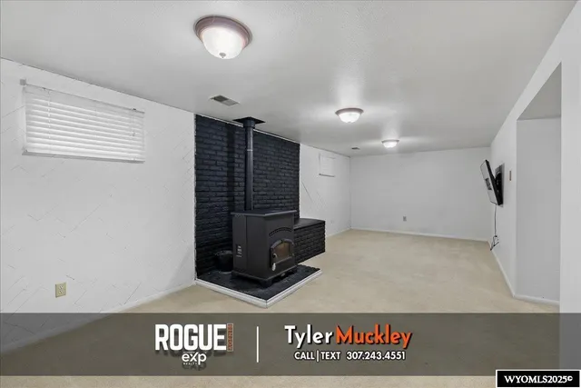 $330,000 | 240 Indian Paintbrush, Casper, WY 82604