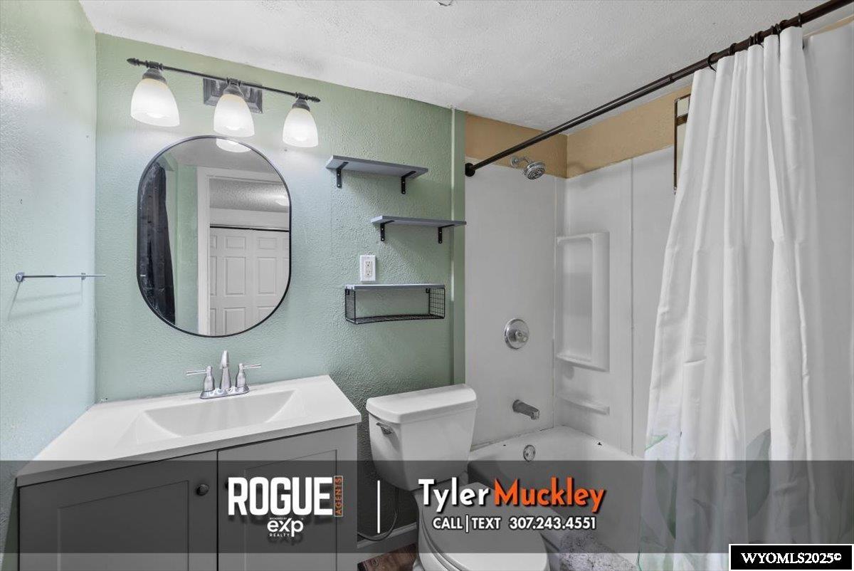 240 Indian Paintbrush Casper, WY 82604 - Photo 34 of 42