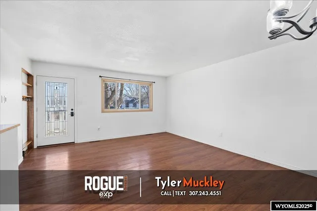 $330,000 | 240 Indian Paintbrush, Casper, WY 82604