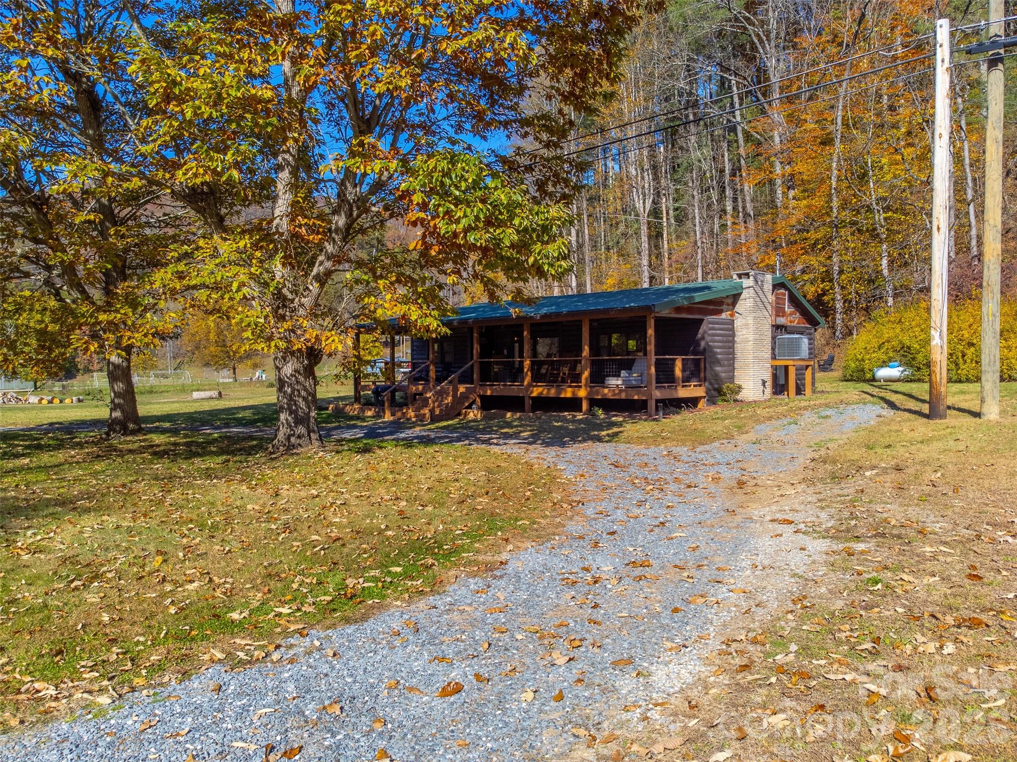 3385 Alarka Road Bryson City, NC 28713 - Photo 5 of 48