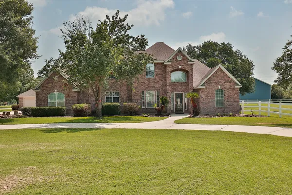 $5,000 | 19907 Stone Lake Circle, Tomball, TX 77377
