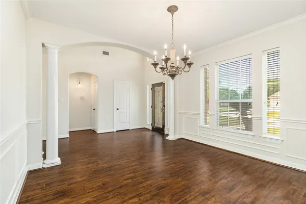 $5,000 | 19907 Stone Lake Circle, Tomball, TX 77377