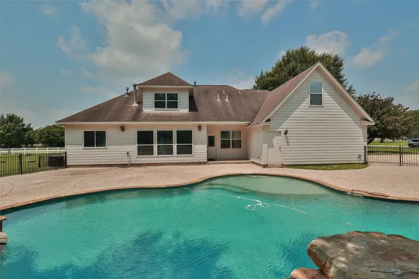 $5,000 | 19907 Stone Lake Circle, Tomball, TX 77377
