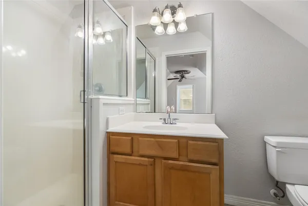$5,000 | 19907 Stone Lake Circle, Tomball, TX 77377