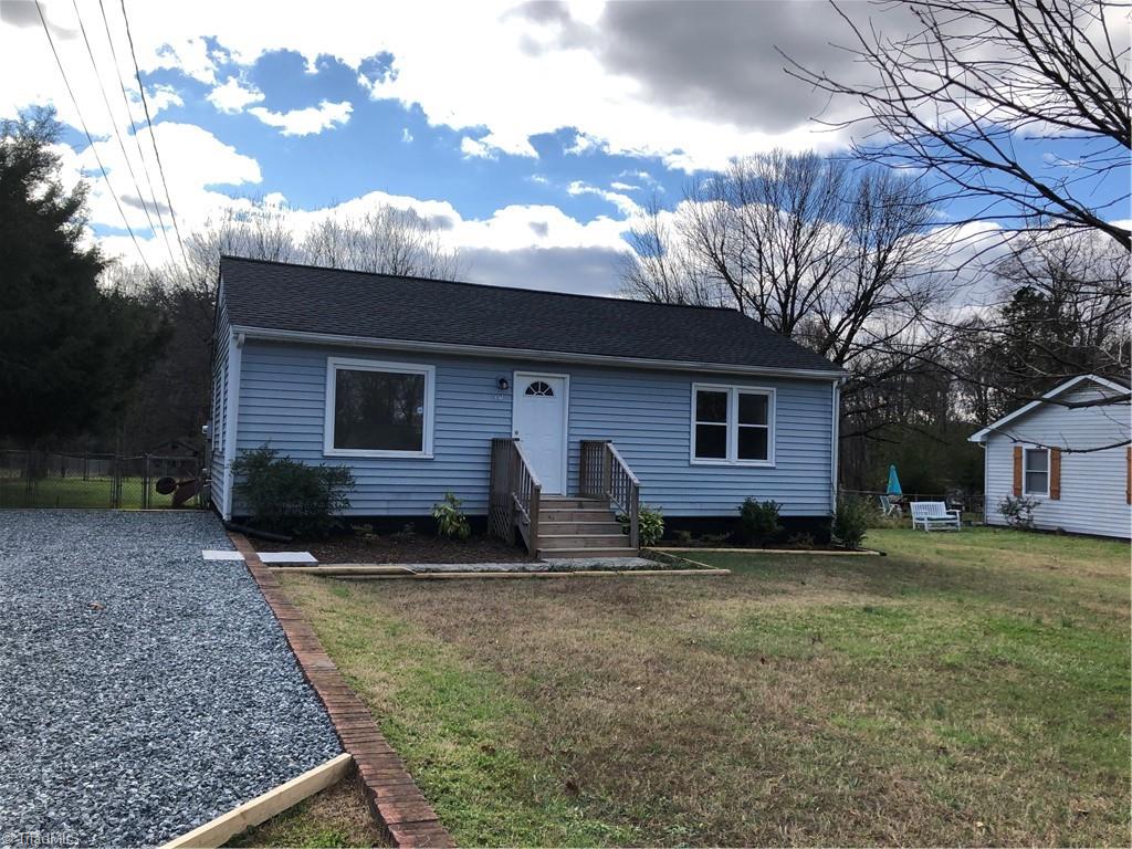 617 Kenneth Road Greensboro, NC 27455 - Photo 1 of 6 Gallery Image 1