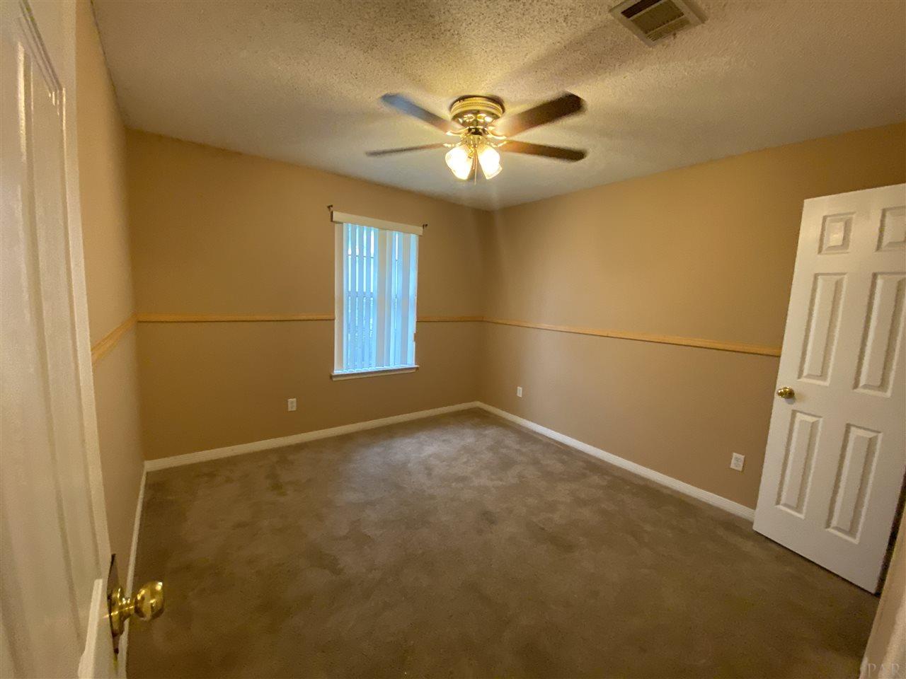 7033 Raburn Road Pensacola, FL 32526 - Photo 11 of 20 Gallery Image 11