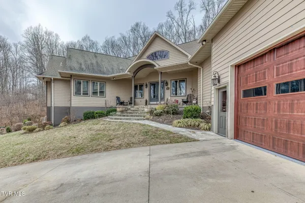 $1,595,000 | 520 Highway 93, Fall Branch, TN 37656