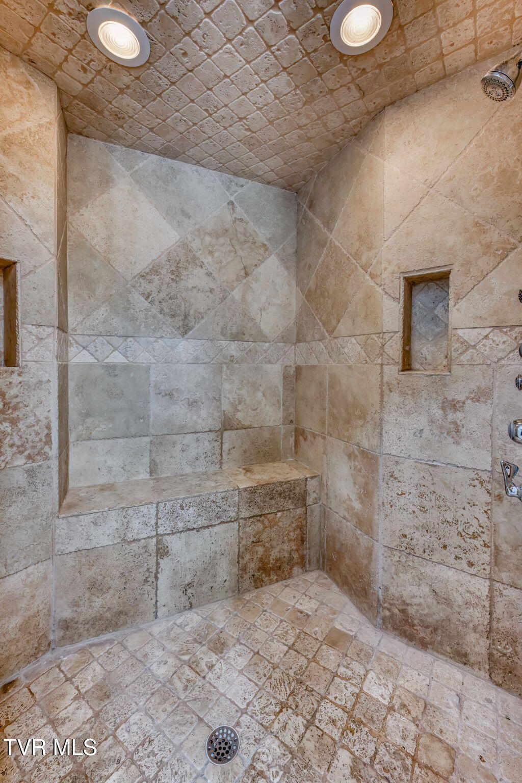 520 Highway 93 Fall Branch, TN 37656 - Photo 38 of 85 Primary Suite