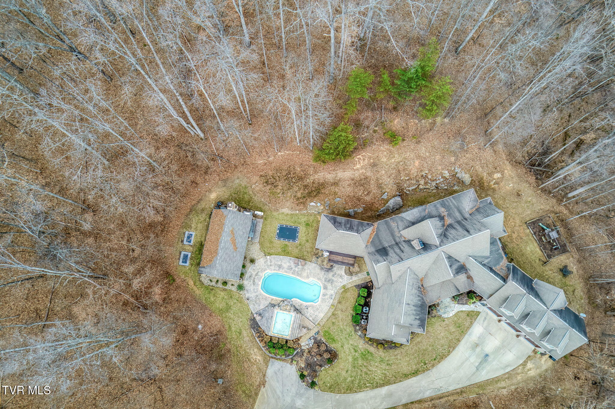 520 Highway 93 Fall Branch, TN 37656 - Photo 5 of 85 520 Highway 93