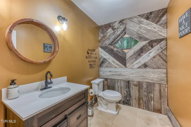 $1,750,000 | 520 Highway 93, Fall Branch, TN 37656