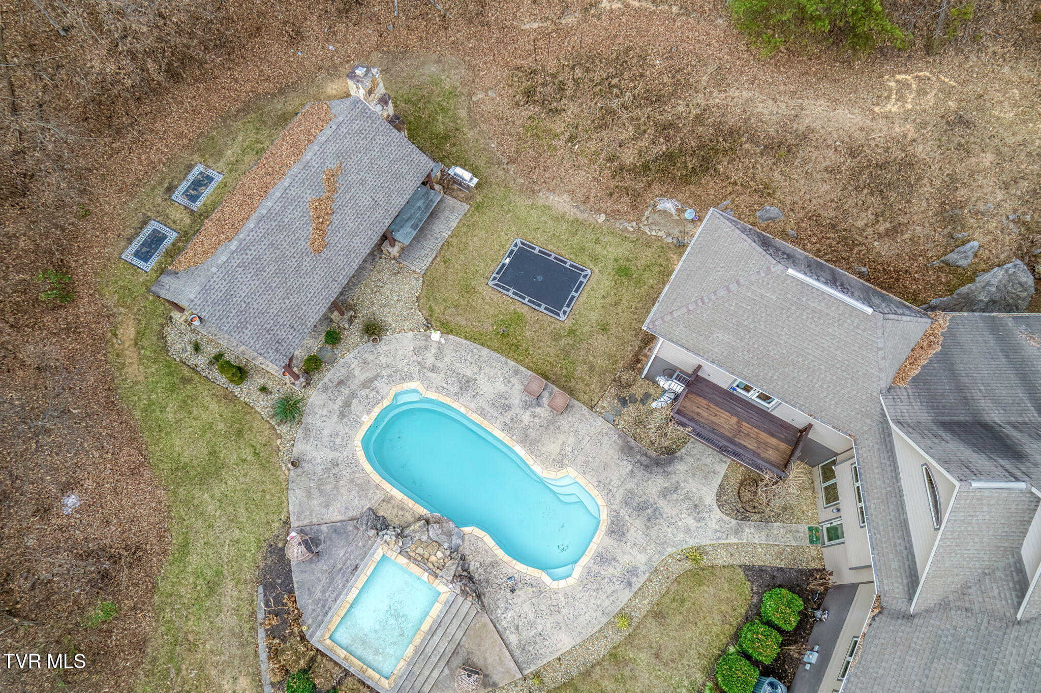 520 Highway 93 Fall Branch, TN 37656 - Photo 6 of 85 520 Highway 93