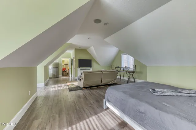 $1,750,000 | 520 Highway 93, Fall Branch, TN 37656