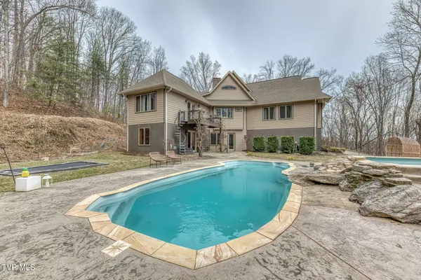$1,595,000 | 520 Highway 93, Fall Branch, TN 37656