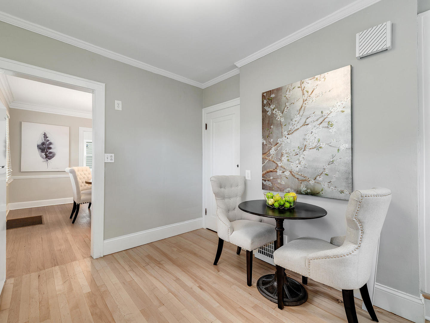 161 E Road Glen Ellyn, IL 60137 - Photo 18 of 27 a view of a room with furniture and wooden floor