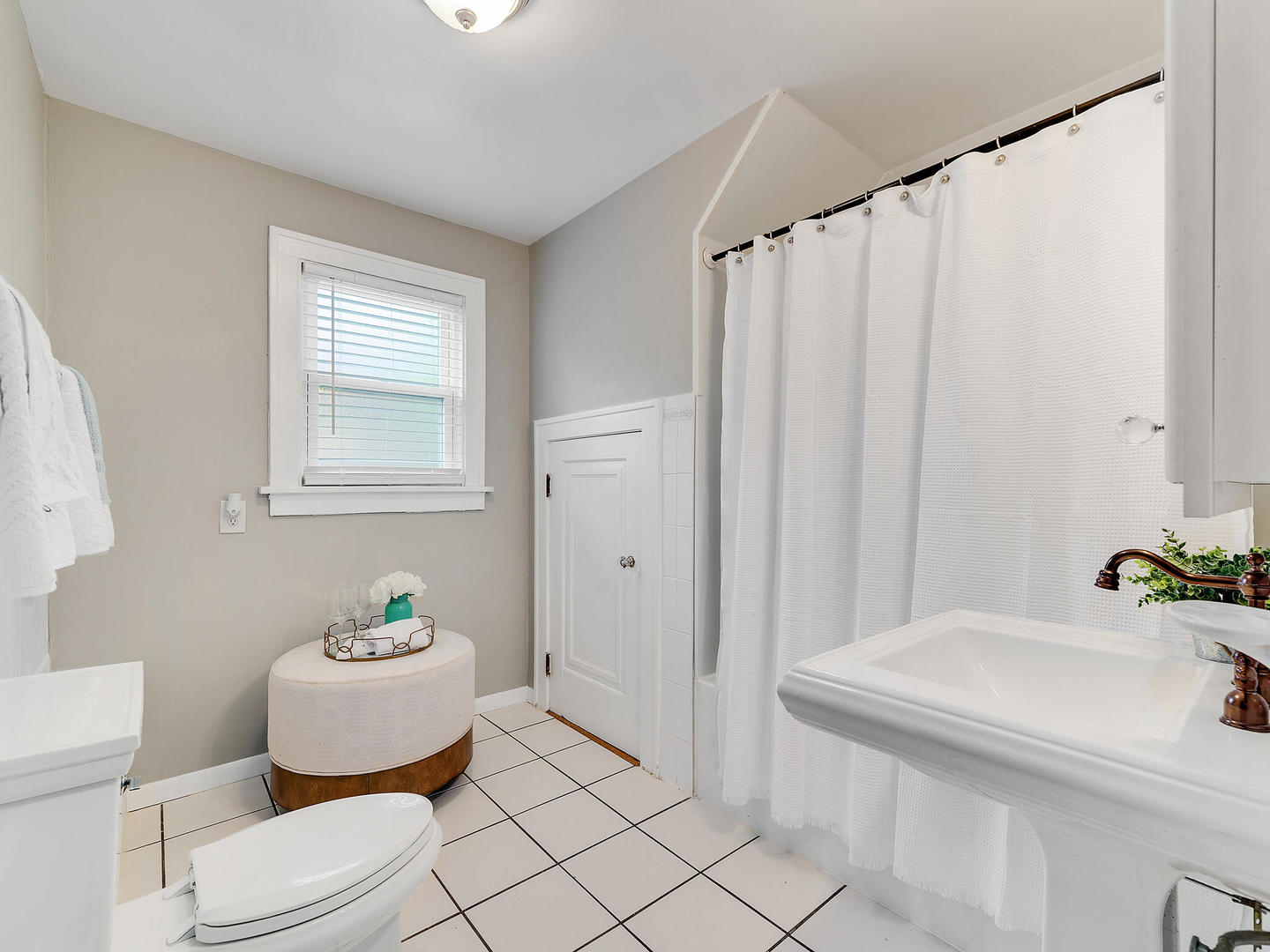 161 E Road Glen Ellyn, IL 60137 - Photo 20 of 27 a bathroom with a sink toilet and shower