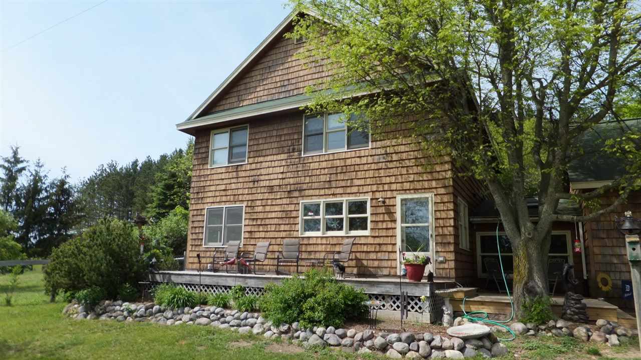 586 East Kasson Road Maple City, MI 49664 - Photo 45 of 47 1829423-44.JPG