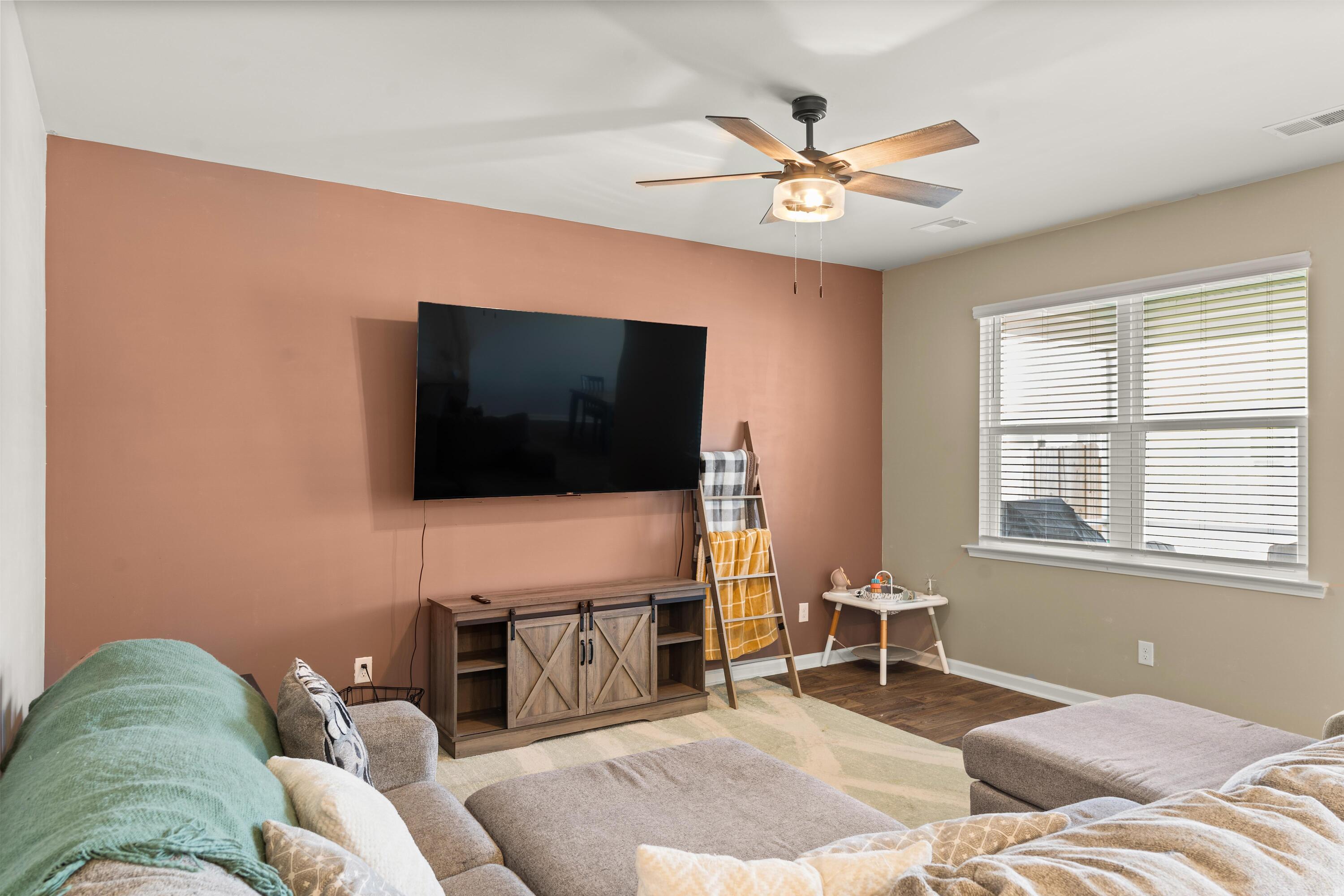 148 William Clark Boulevard Santee, SC 29142 - Photo 5 of 33 DSC01073