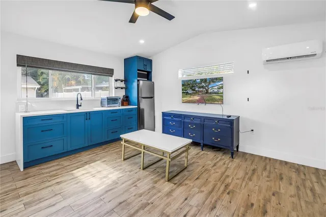 $625,000 | 712 43rd Avenue North, St. Petersburg, FL 33703