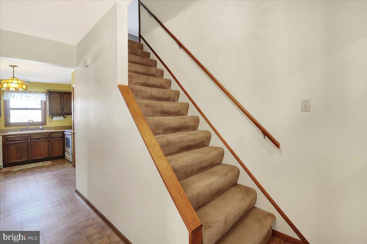 3295 Reedy Road Sinking Spring, PA 19608 - Photo 4 of 48