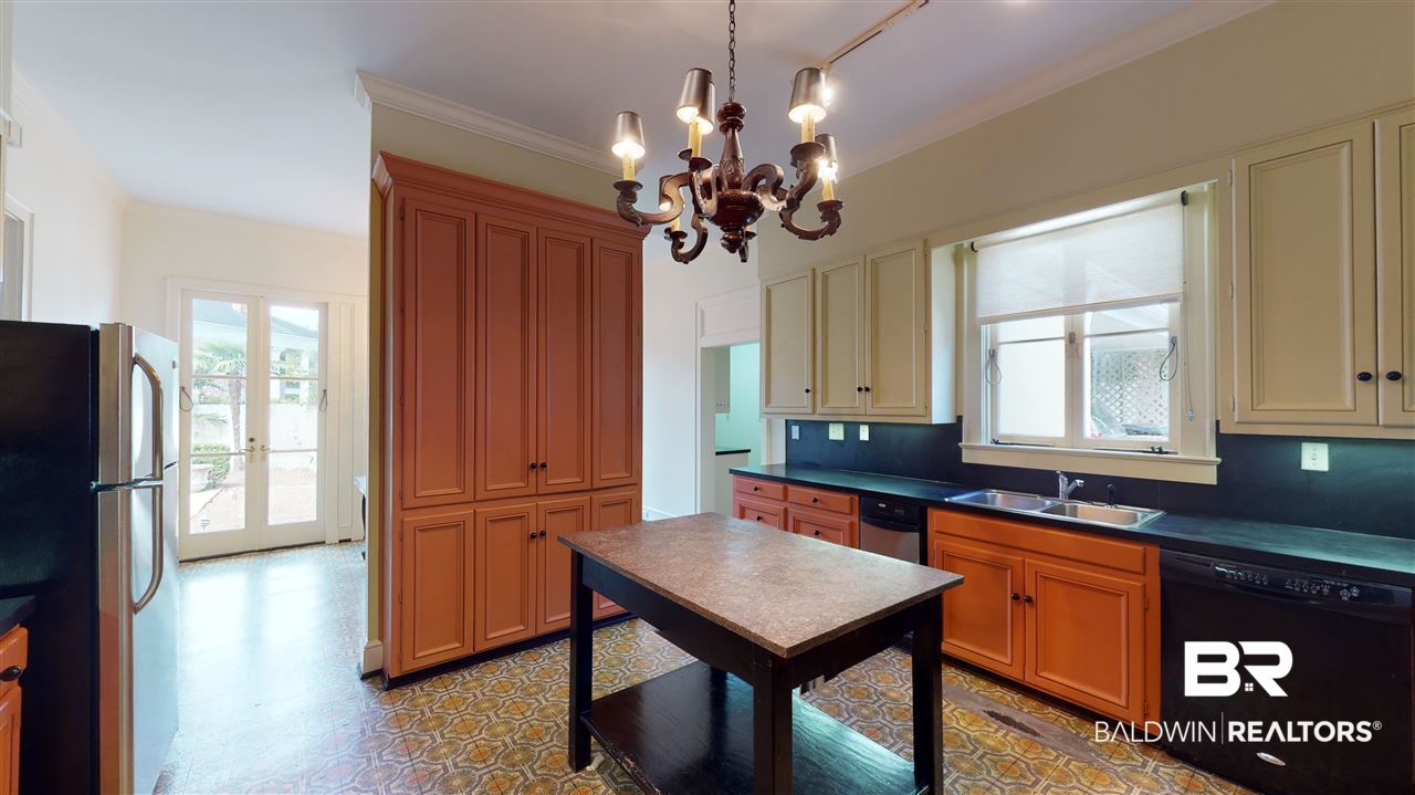 101 Eaton Square Mobile, AL 36608 - Photo 10 of 36