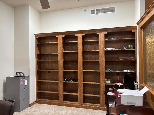 $559,000 | 811 Anchor Lane, Portage, MI 49002