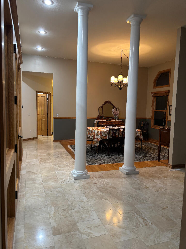 811 Anchor Lane Portage, MI 49002 - Photo 14 of 34 13