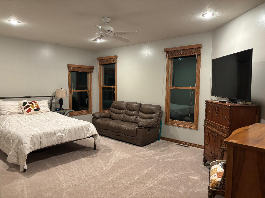 811 Anchor Lane Portage, MI 49002 - Photo 20 of 34 19