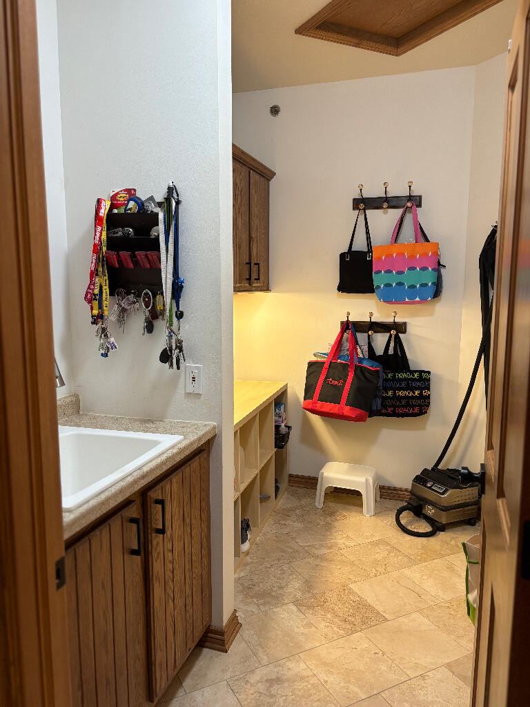 811 Anchor Lane Portage, MI 49002 - Photo 23 of 34 22