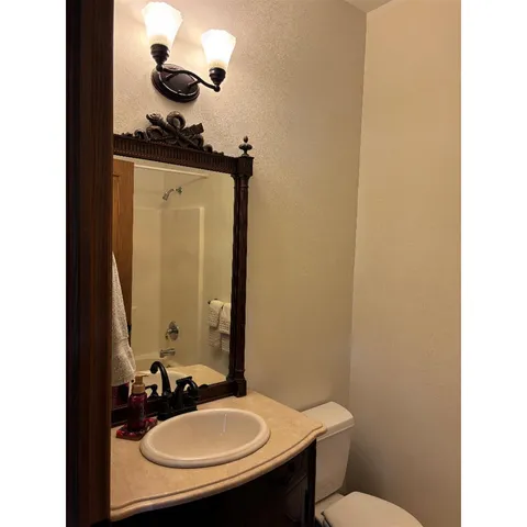 $559,000 | 811 Anchor Lane, Portage, MI 49002