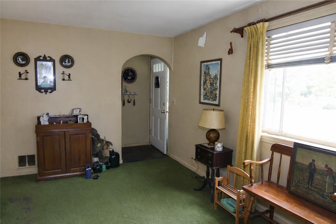 89 Alpine Road Greece, NY 14612 - Photo 6 of 23