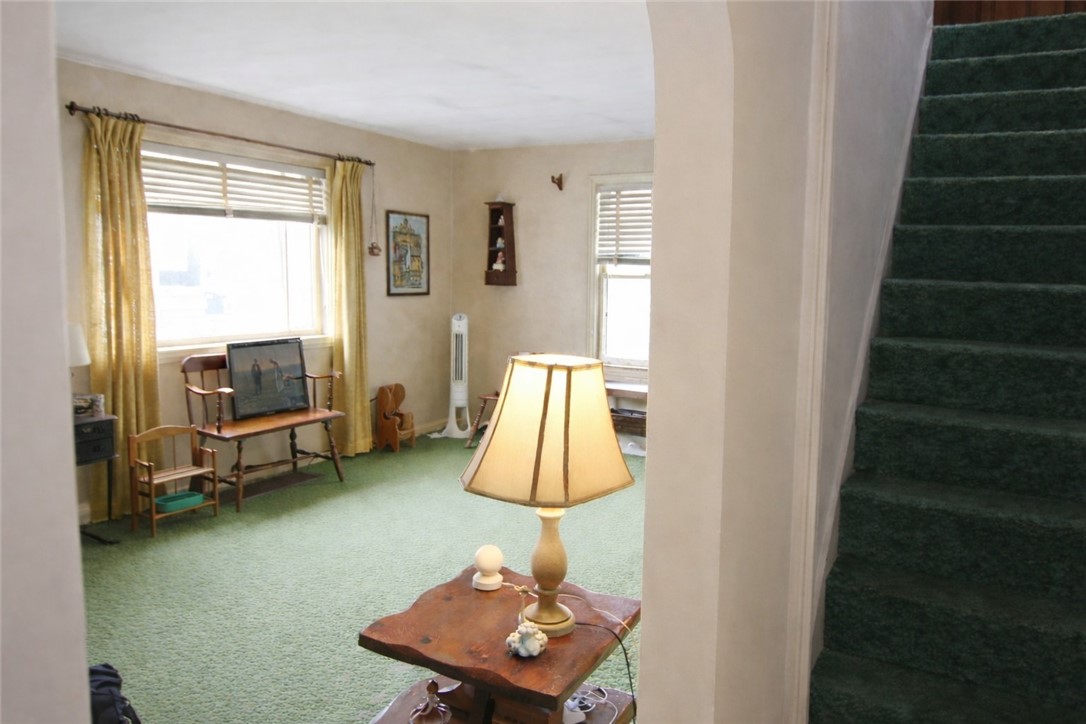 89 Alpine Road Greece, NY 14612 - Photo 7 of 23