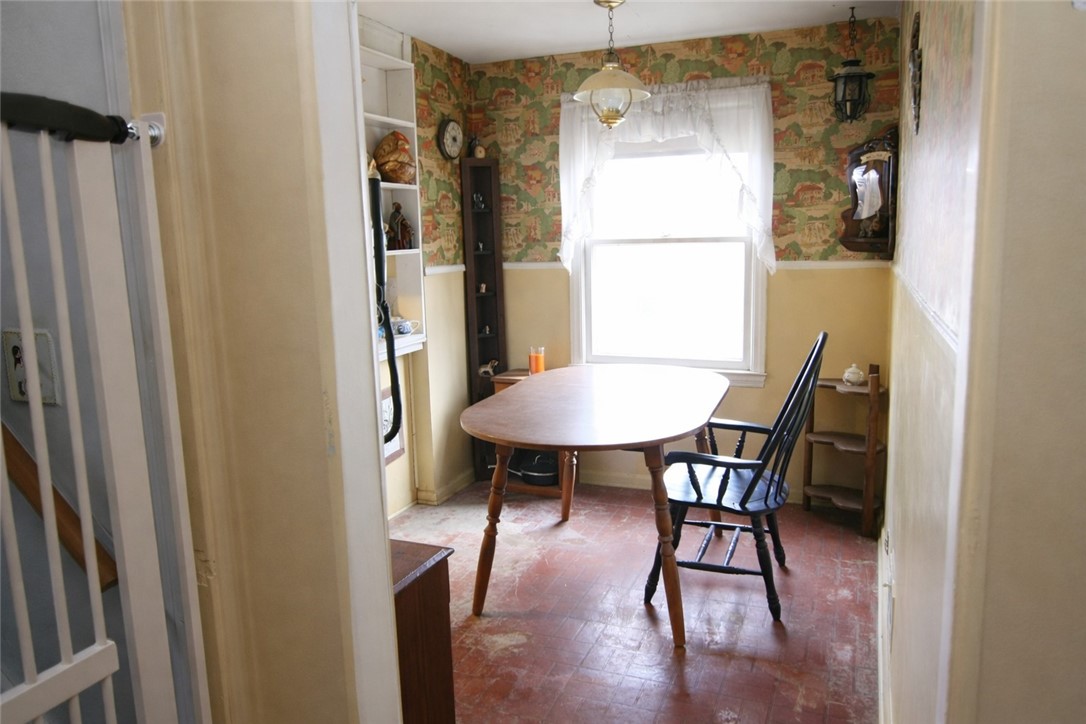 89 Alpine Road Greece, NY 14612 - Photo 8 of 23