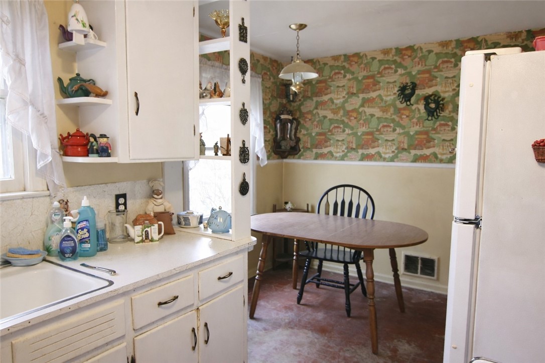 89 Alpine Road Greece, NY 14612 - Photo 10 of 23