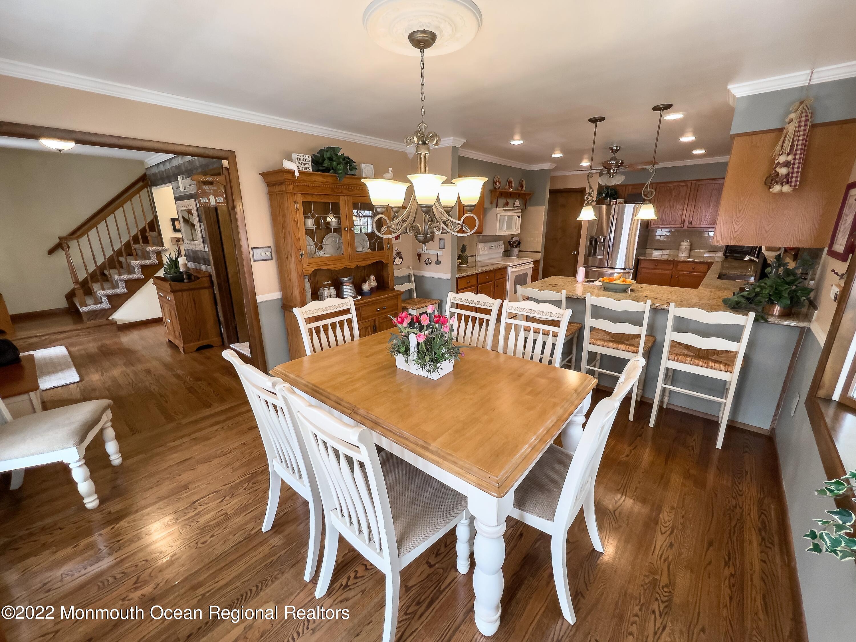 628 Reed Road Jackson, NJ 08527 - Photo 16 of 63 628 Reed Dining Kitchen view
