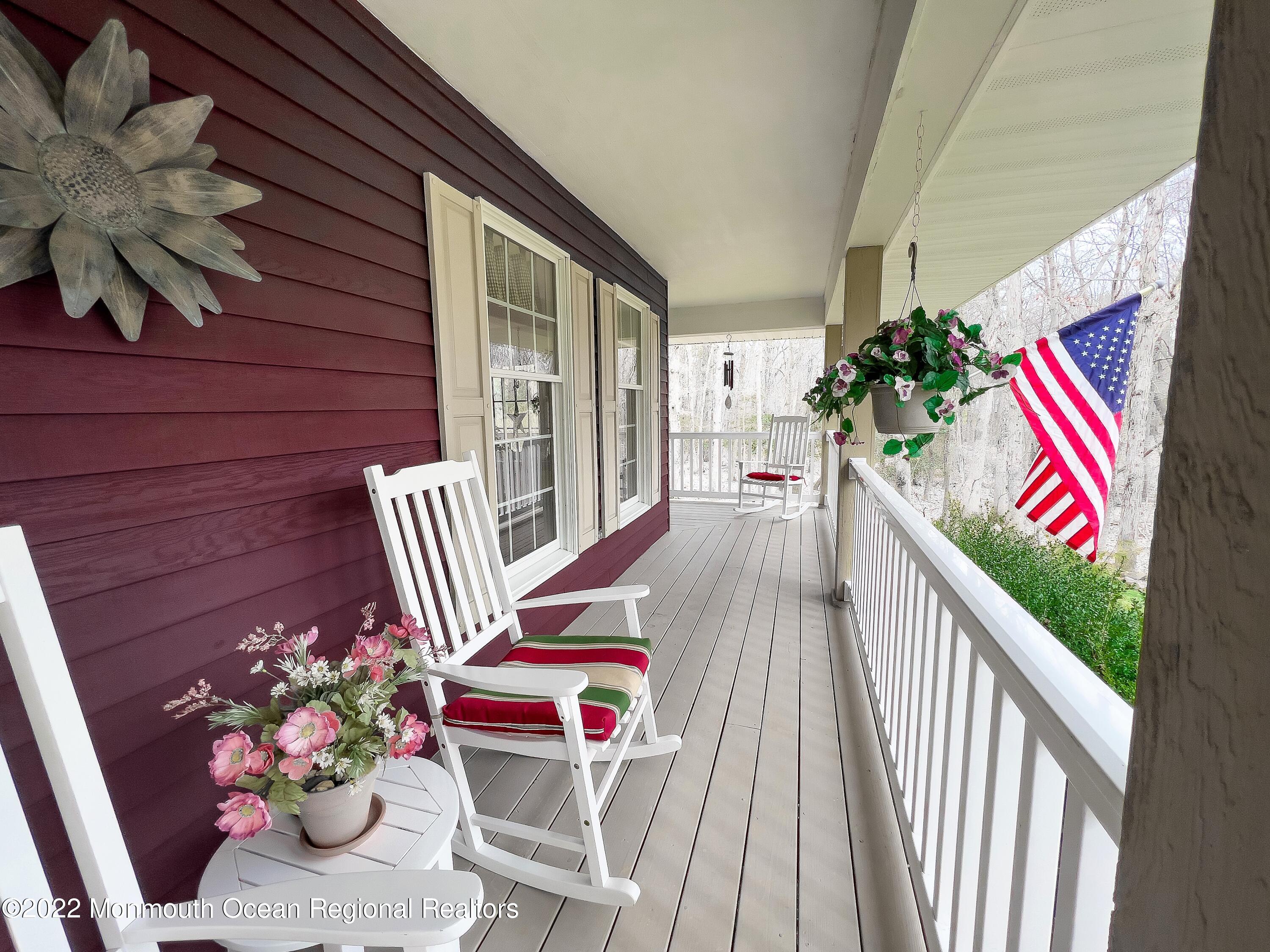 628 Reed Road Jackson, NJ 08527 - Photo 7 of 63 628 Reed Porch2